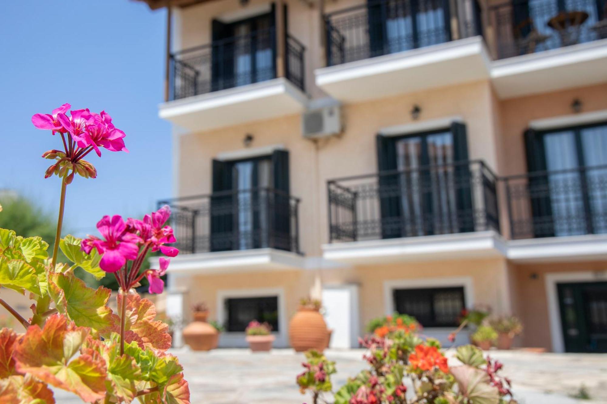 Amfilissos Appart hôtel